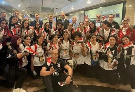 وزارة الرياضة تستقبل منتخب ناش...