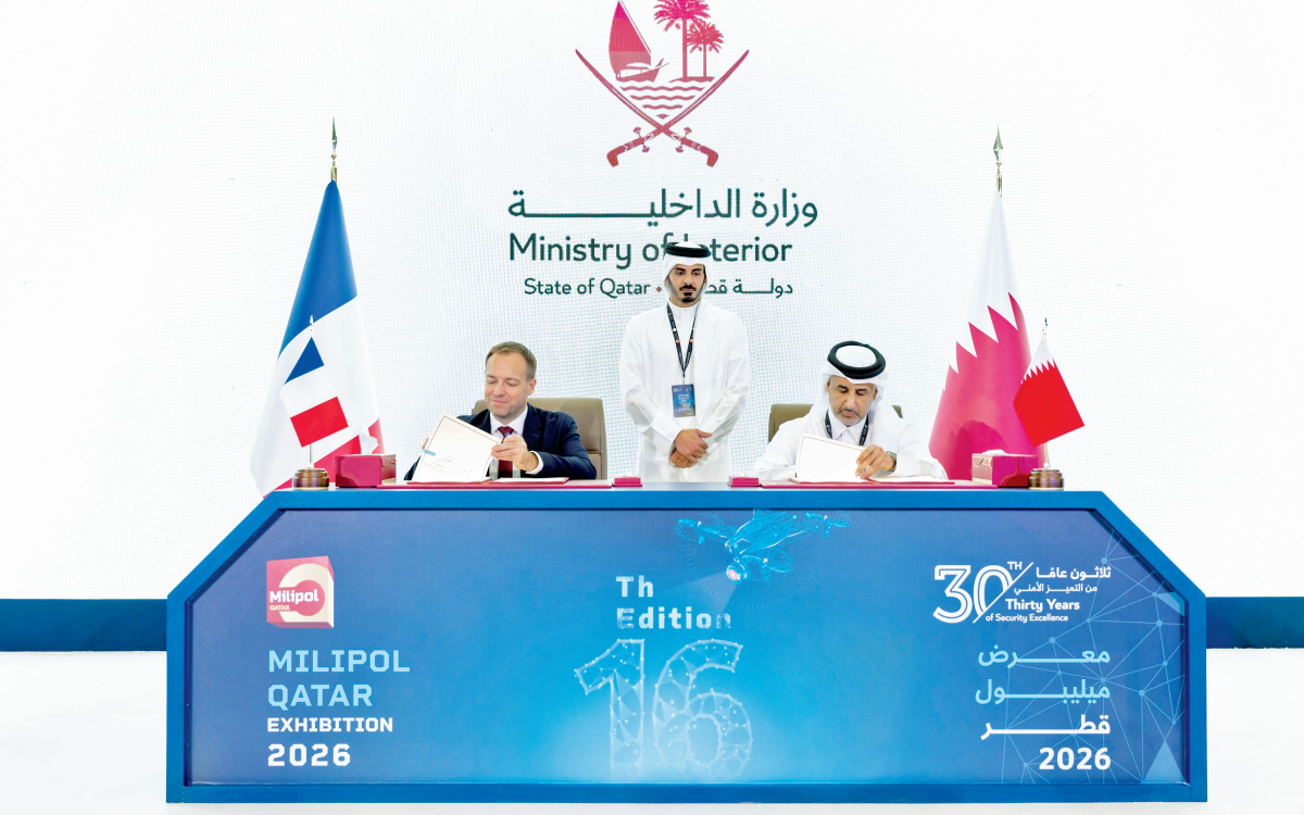 وزير الداخلية يشهد التوقيع على خطة العمل للتعاون الأمني بين قطر وفرنسا على هامش ميليبول قطر 2026