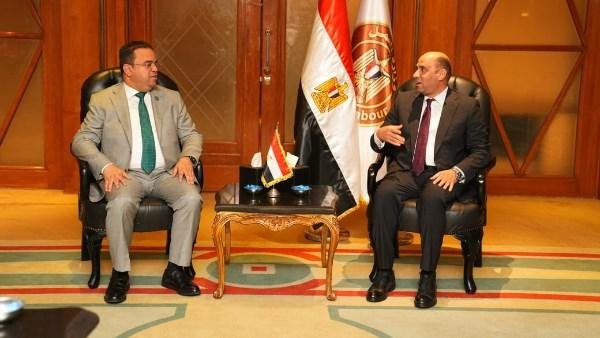 دعم الربط الإلكتروني بين مصر وليبيا لتنظيم تداول الأيدي العاملة