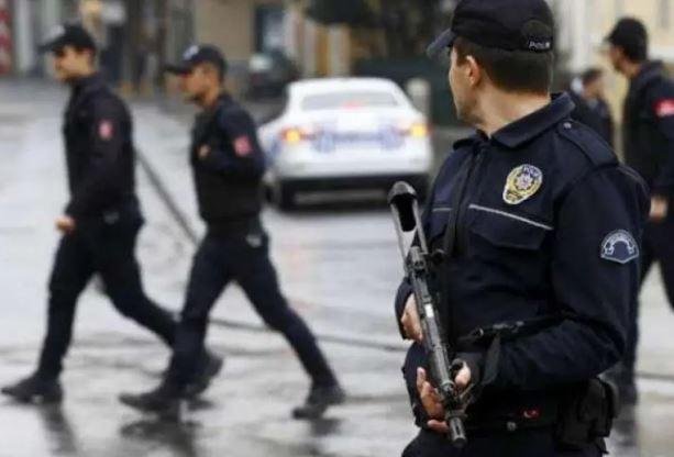 تركيا تحتجز 83 شخصا يشتبه في انتمائهم لداعش