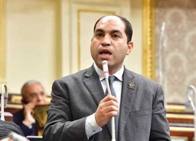 النائب عمرو درويش: لا يوجد حصر حقيقي لأعداد مخالفات البناء.. ولا نحتاج قانونا جديدا للتصالح