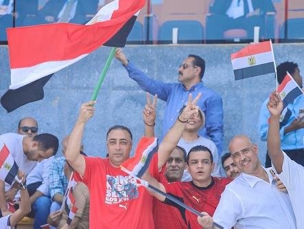 جماهير مصر تزين مدرجات جوبا قب...