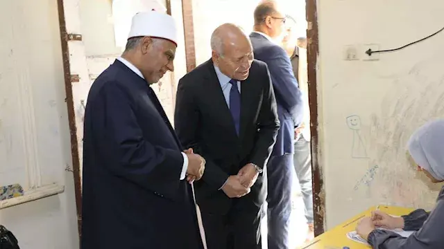 ختام امتحانات "العلمي".. محافظ...