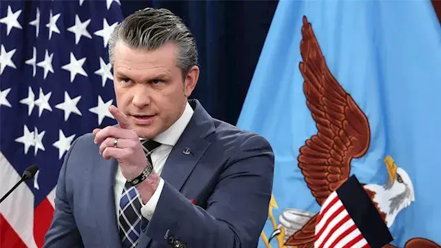 وزير الحرب الأمريكي: لا نعتمد...