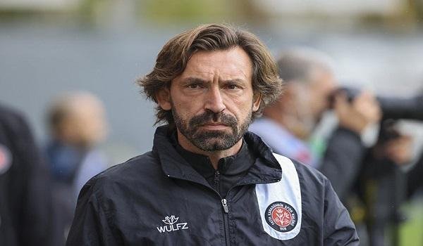 بيرلو يوافق على تدريب منتخب إي...