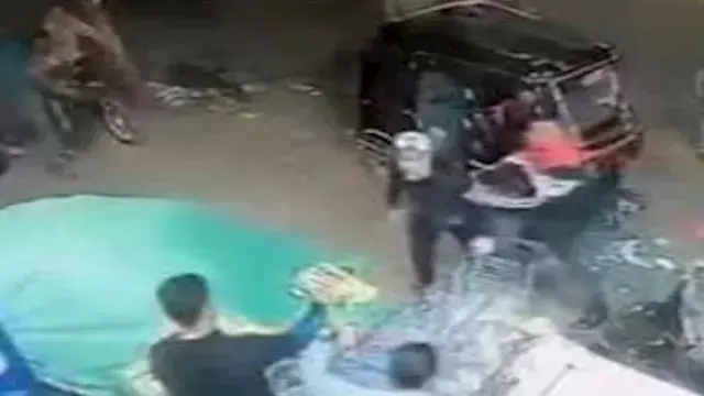 خلاف على شراء منتجات يتحول إلى...