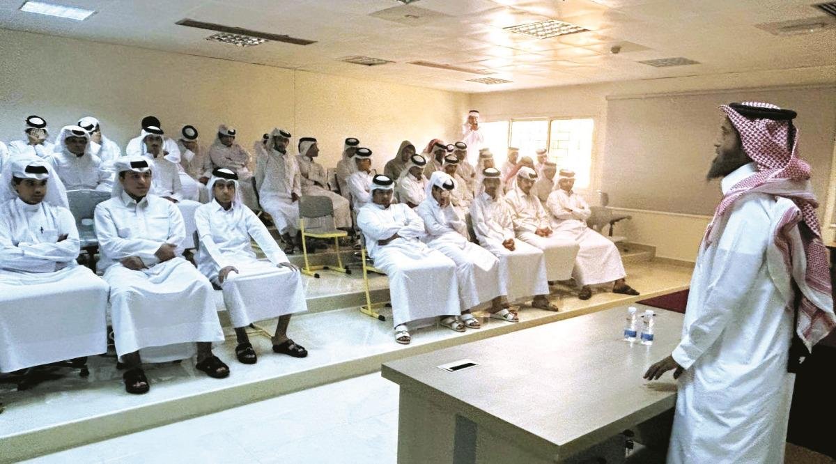 أضرار ومخاطر المخدرات في &laquo;أم صلال الثانوية&raquo;