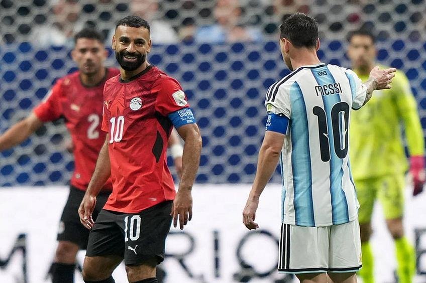 حمدي فتحي: لاعبو المنتخب احترم...