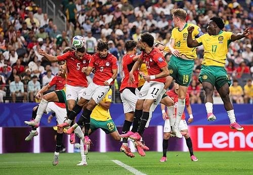«ولا كأني شفت حاجة» حسام حسن ي...