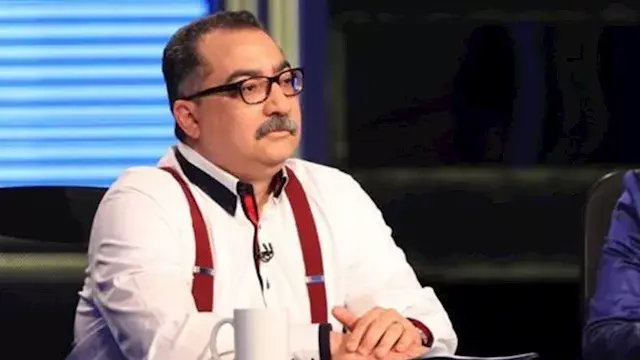 إبراهيم عيسى يحذر من خطورة الف...