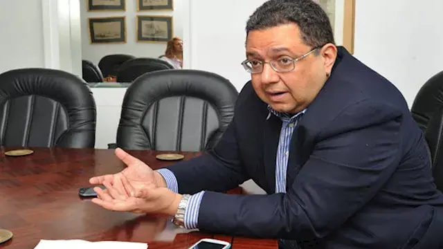 زياد بهاء الدين: مصر تعاني من...
