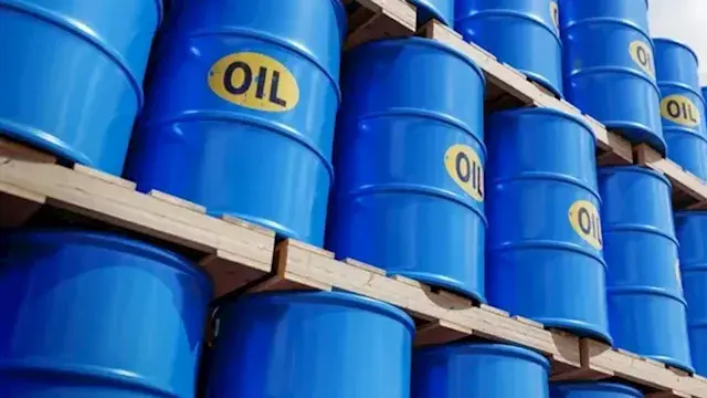 رويترز: السعودية تعلق تحميل النفط في ميناء ينبع