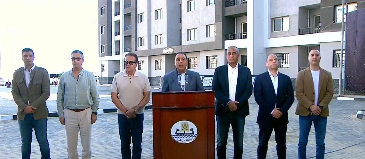 رئيس الوزراء: المناطق الصناعية...