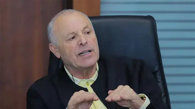 "كان غاضبا في البداية".. هاني...