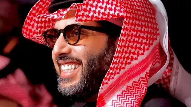 تركي آل الشيخ ينشر فيديو لكبار...