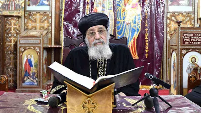 "احترسوا من الثعالب الصغيرة".....
