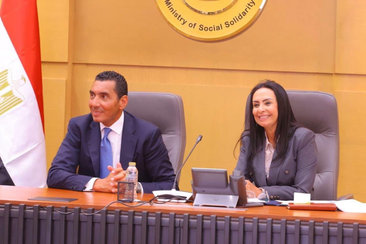 الحماية الاجتماعية وتمكين الشب...