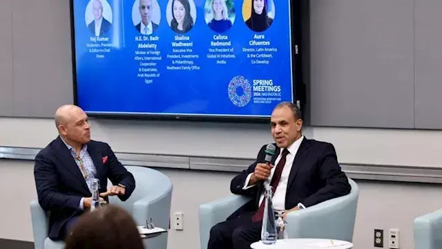 عبد العاطي يستعرض جهود مصر في...