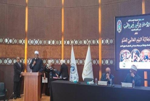 عباس شومان: تدريب معلمي الأزهر على لغة الإشارة تمهيدا لفتح فصول للصم لأول مرة