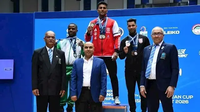 محافظ أسيوط يشيد بإنجاز نور الدين بطل رفع الأثقال بعد حصده 3 ميداليات دولية