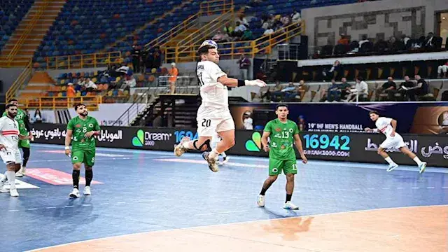 الزمالك يحقق الفوز على منتدى د...