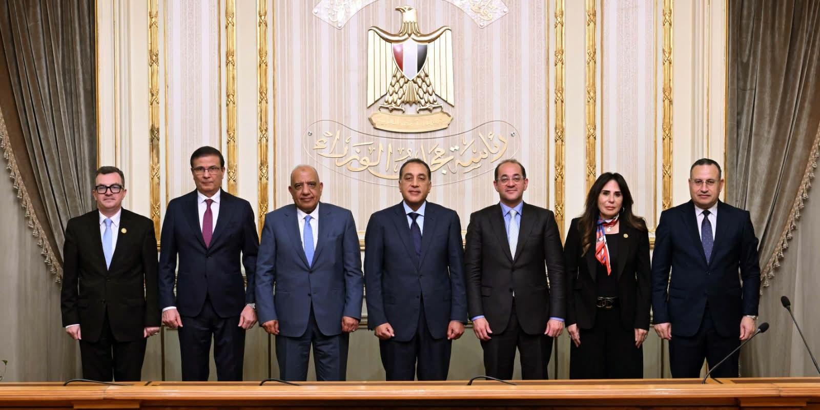 رئيس الوزراء يشهد توقيع اتفاق...