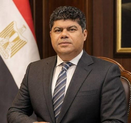 تعيين صابر عثمان مساعداً لوزير...