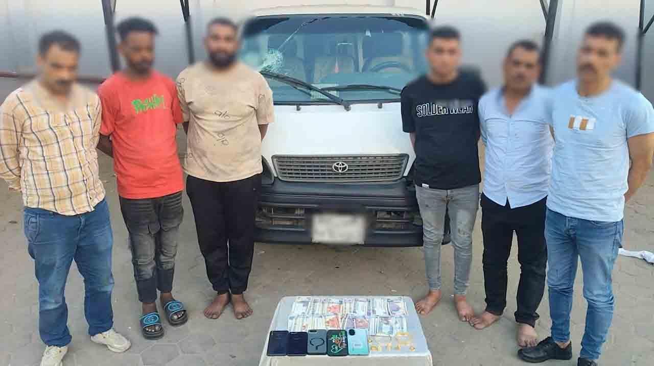 ضبط تشكيل عصابي انتحل صفة رجال...