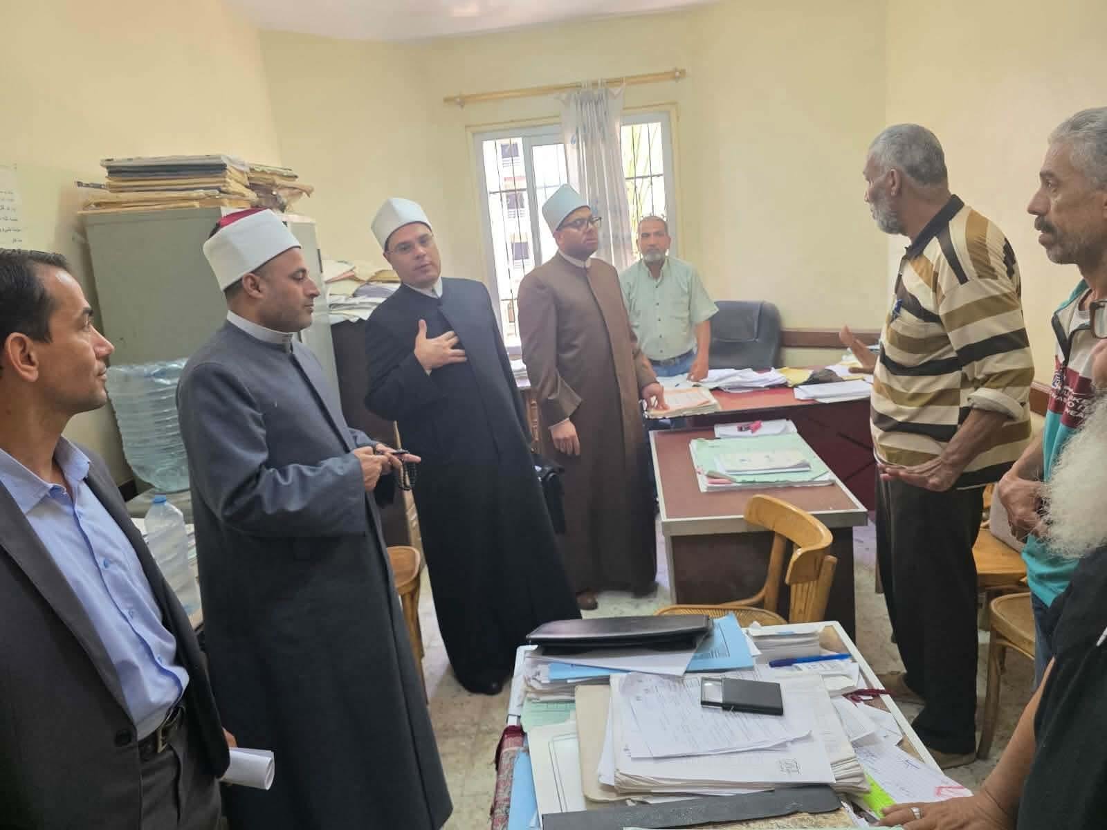 لجان الأوقاف تنفذ جولات ميداني...