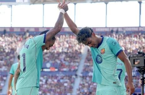 برشلونة يهيمن على ليفانتي.. إس...