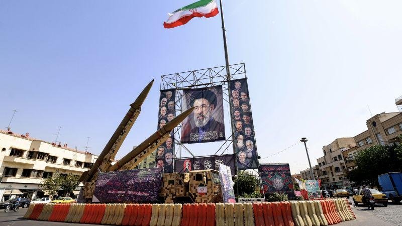 "حرب مفاجآت".. مسؤول إيراني يكشف لـCNN عن أهداف طهران الانتقامية إذا هاجمتها أمريكا أو إسرائيل