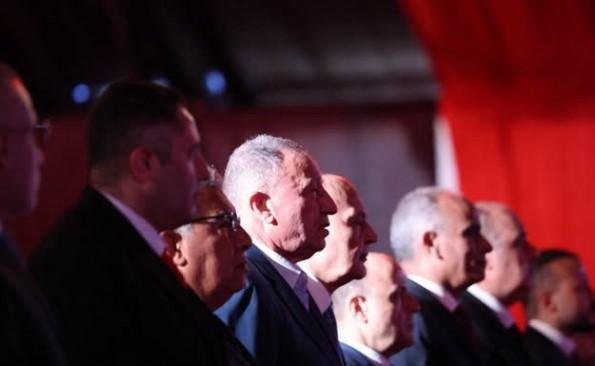 4 محافظين والخطيب يفتتحون فرع...