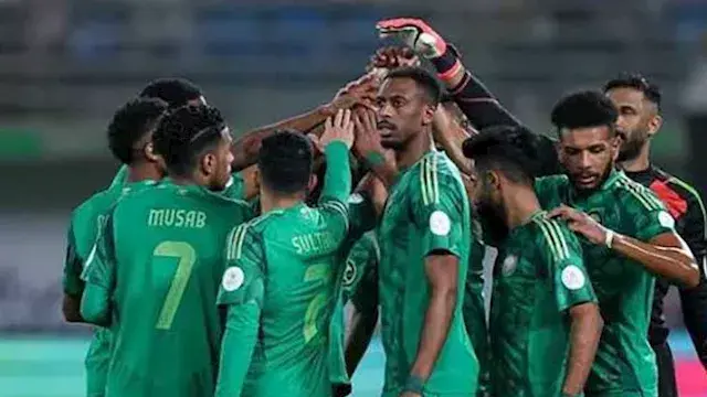 الدوسري يقود الهجوم.. تشكيل ال...
