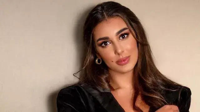 بالفيديو| ياسمين صبري تقلد فيفي عبده في مسلسل الحقيقة والسراب