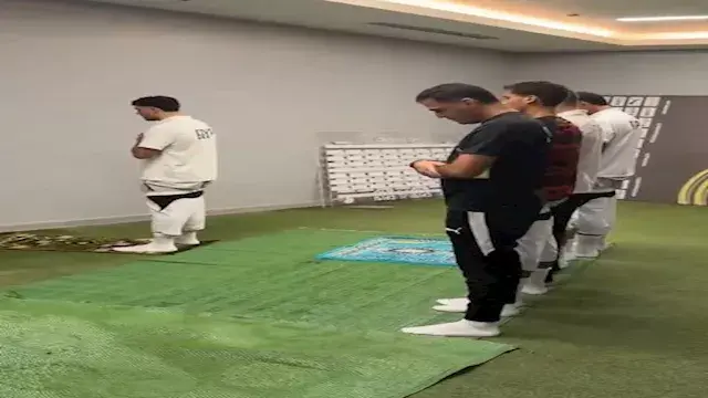 "بينهم حمزة عبد الكريم".. لاعب...