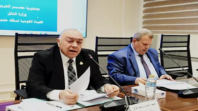 رغم ارتفاع الإيرادات.. عجز بـ7.9 مليار جنيه في موازنة السكة الحديد