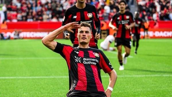 باير ليفركوزن يحقق فوزا ثمينا علي لايبزيج بهدفين نظيفين في الدوري الالماني