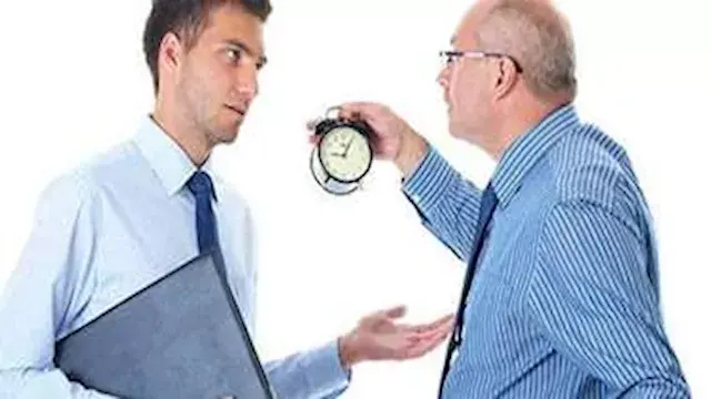 لماذا يتأخر بعض الأشخاص عن موا...