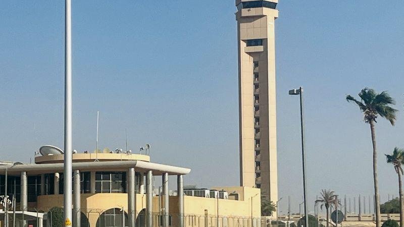 ما دلالة استهداف الحوثيين مطارات سعودية مع استمرار عملية "فجر اليمن"؟