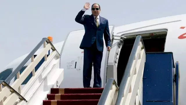 بعد جولة خليجية.. الرئيس السيسي يعود إلى أرض الوطن