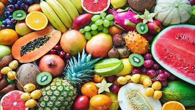 تدعم صحة القلب والشرايين.. 8 فواكه لا غنى عنها