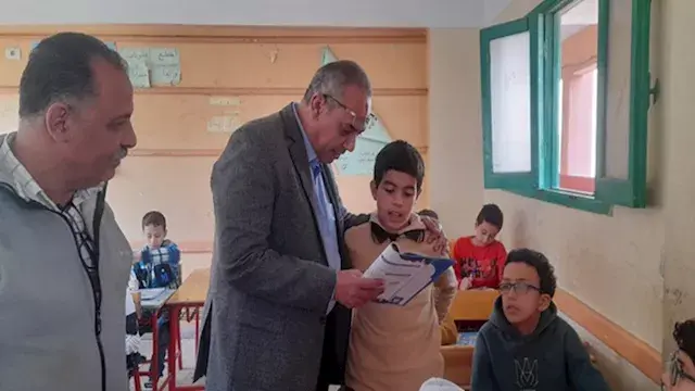 مدير تعليم القليوبية يتفقد مدا...