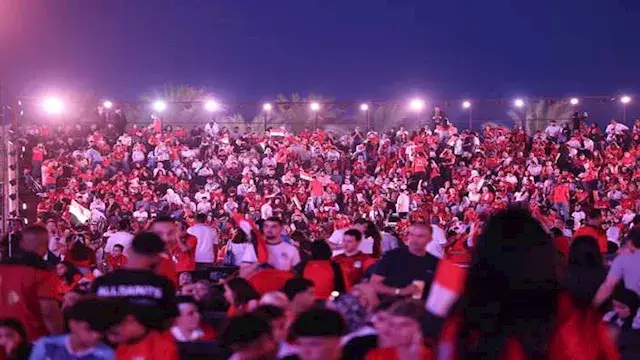 حضور جماهيري كبير في فان زون ا...