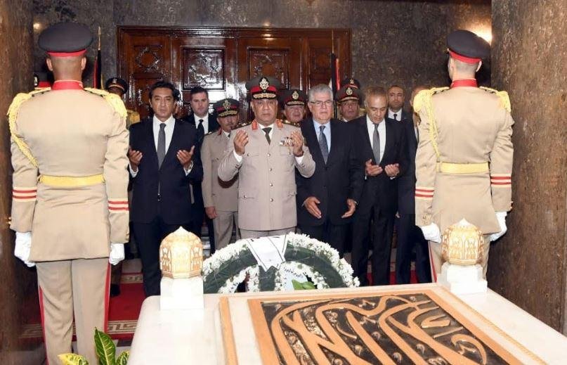 الرئيس السيسي ينيب وزير الدفاع للمشاركة في إحياء الذكرى السنوية لرحيل الزعيم جمال عبد الناصر