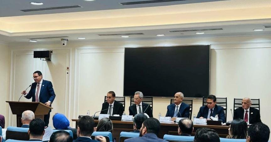 وزير شئون المجالس النيابية: الحكومة لم تتقدم بمشروع قانون لتأجيل تطبيق الإجراءات الجنائية