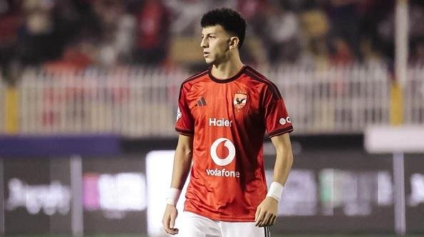 علاء نبيل: جواز السفر حرم علي...