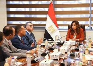 وزيرة التنمية المحلية والبيئة...