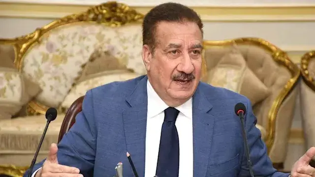 سمك بالحشرات.. إيقاف تشغيل منش...