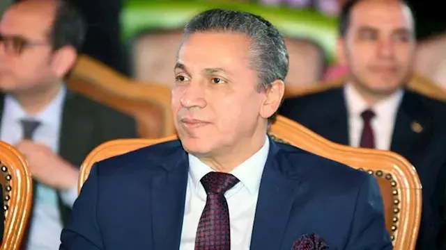 رضا عبدالسلام يدعو لإنشاء صندو...