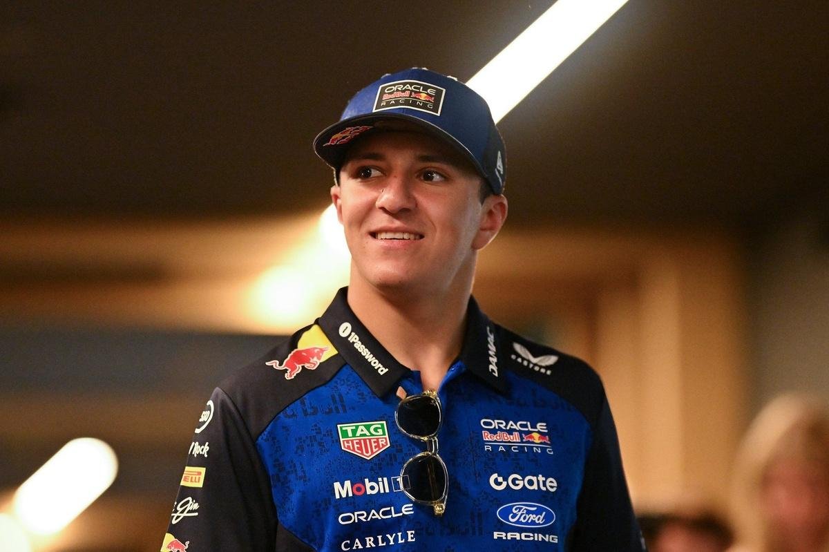 F1 fans back Isack Hadjar after Red Bull contract extension